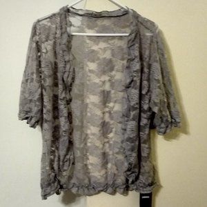 NWT ~URRU Women's Lace Crochet Cardigan Ruffle Half Sleeve Open Front (One Size)
